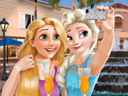 Elsa And Rapunzel Selfie Time
